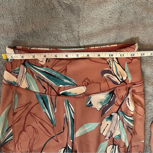 CALIA by Carrie Underwood Pink Floral Energize 7/8 Active Leggings Size Small - Picture 7 of 10